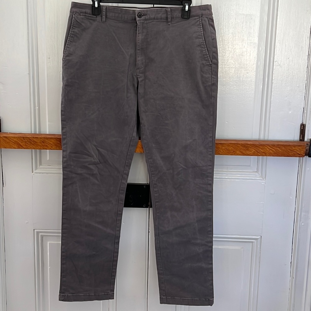 GOODTHREADS Athletic Men’s Washed Comfort Stretch Chino Gray Pant 38Wx34L